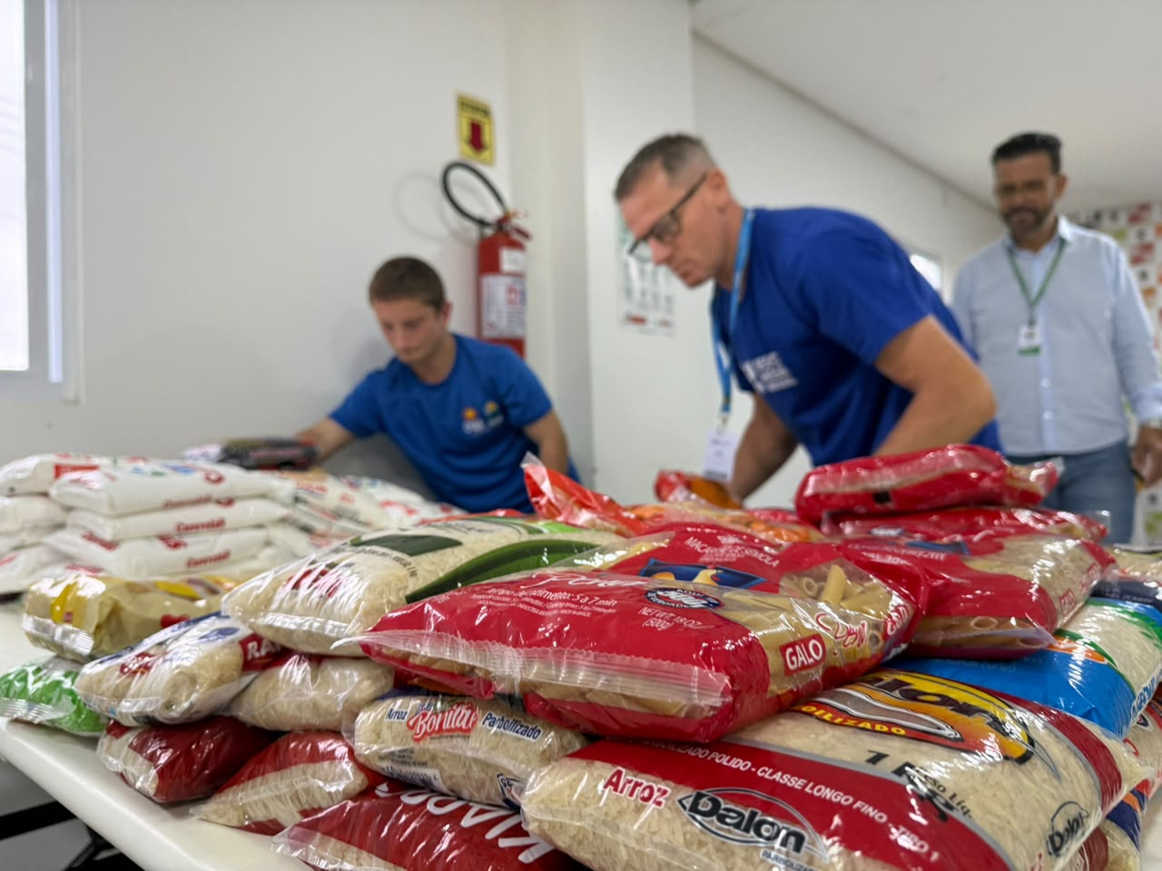 mais de duas toneladas de alimentos arrecadadas na cocalfest chegam a entidades da regiao mais de duas toneladas de alimentos arrecadadas na cocalfest chegam a entidades da regiao3
