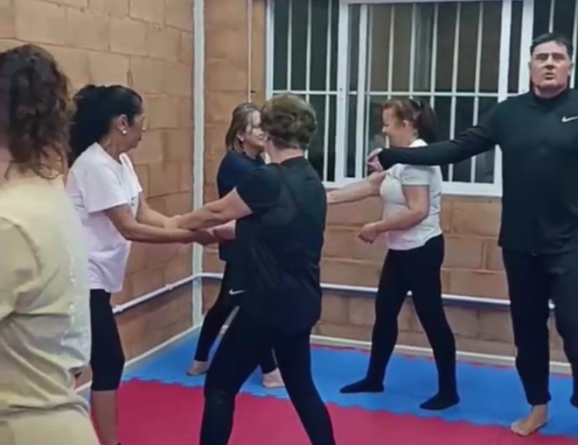 apos sofrer agressoes mulher busca em curso gratuito uma forma de se defender em cocal do sul apos sofrer agressoes mulher busca em curso gratuito uma forma de se defender em cocal do sul2