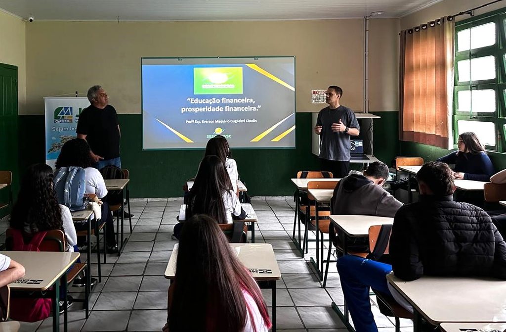 jcc game leva cooperativismo para dentro da sala de aula e conclui atividades jcc game 2026 por jessica lima 1 1024x671 jcc game leva cooperativismo para dentro da sala de aula e conclui atividades jc