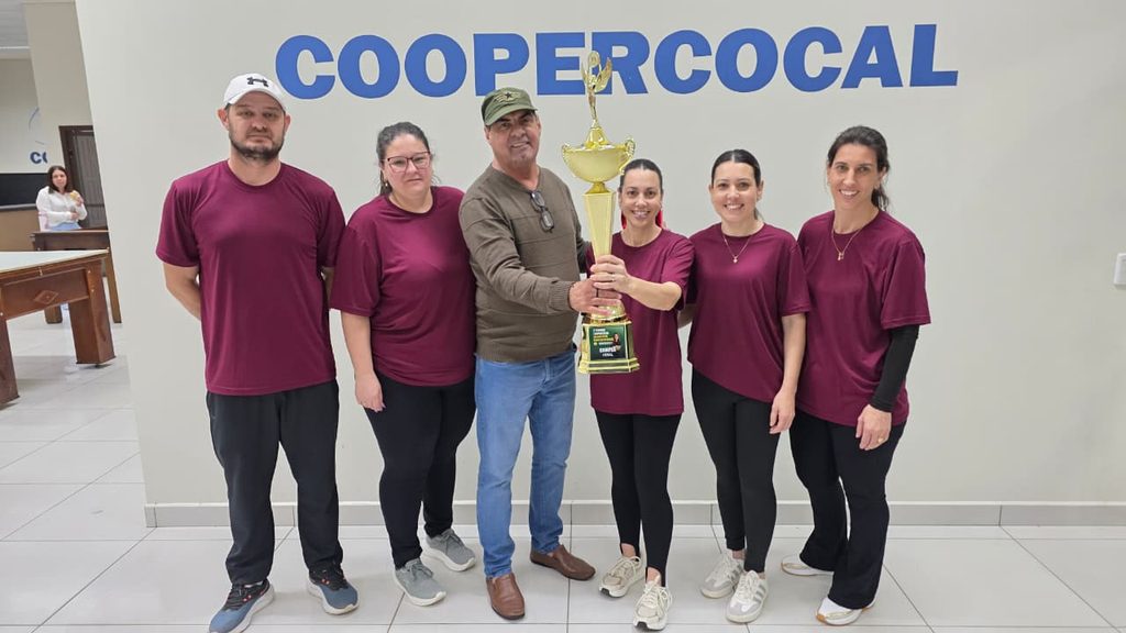 manas e cia conquista o titulo do 2o torneio coopercocal de bocha feminina 1o lugar bocha fem final 2026 por ana paula nesi 6 1024x576 manas e cia conquista o titulo do 2o torneio coopercocal de bocha